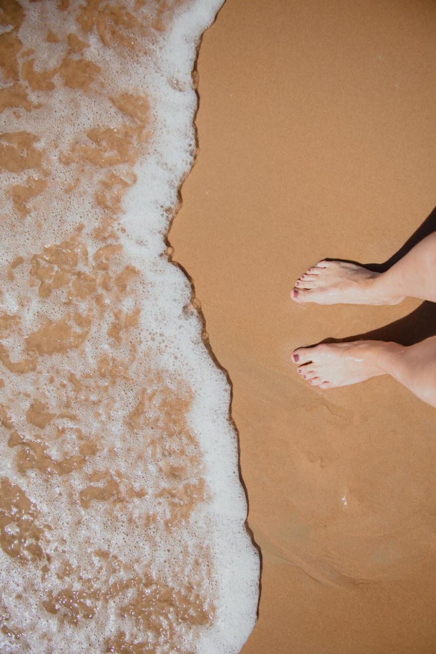 Flat Guarajuba Beira Da Praia Pe Na Areia Luaran gambar