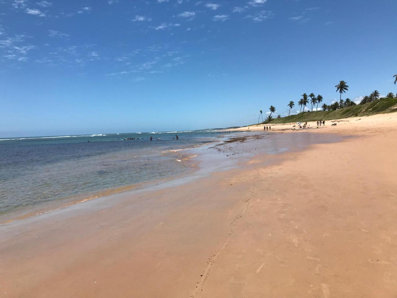 Flat Guarajuba Beira Da Praia Pe Na Areia Luaran gambar