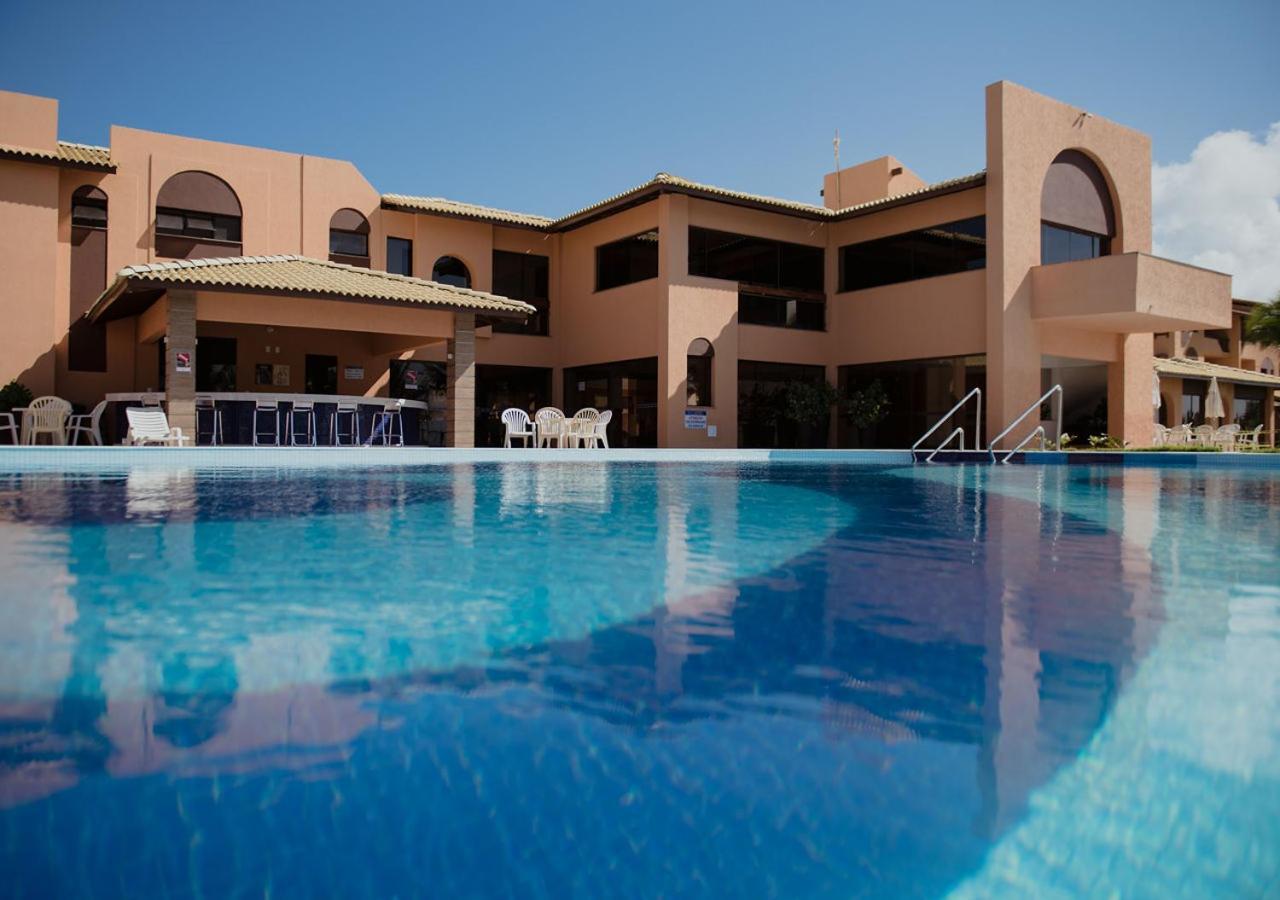 Flat Guarajuba Beira Da Praia Pe Na Areia Luaran gambar